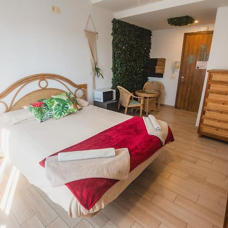Banana Beach Patacona Rooms Alboraia Dış mekan fotoğraf
