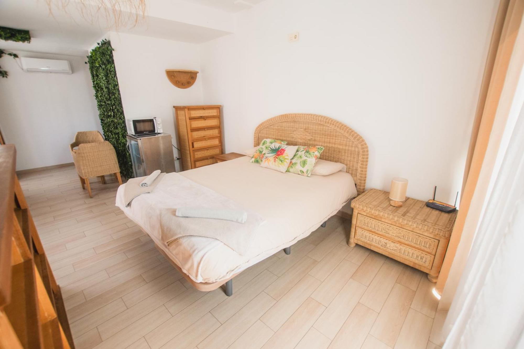 Banana Beach Patacona Rooms Alboraia Dış mekan fotoğraf