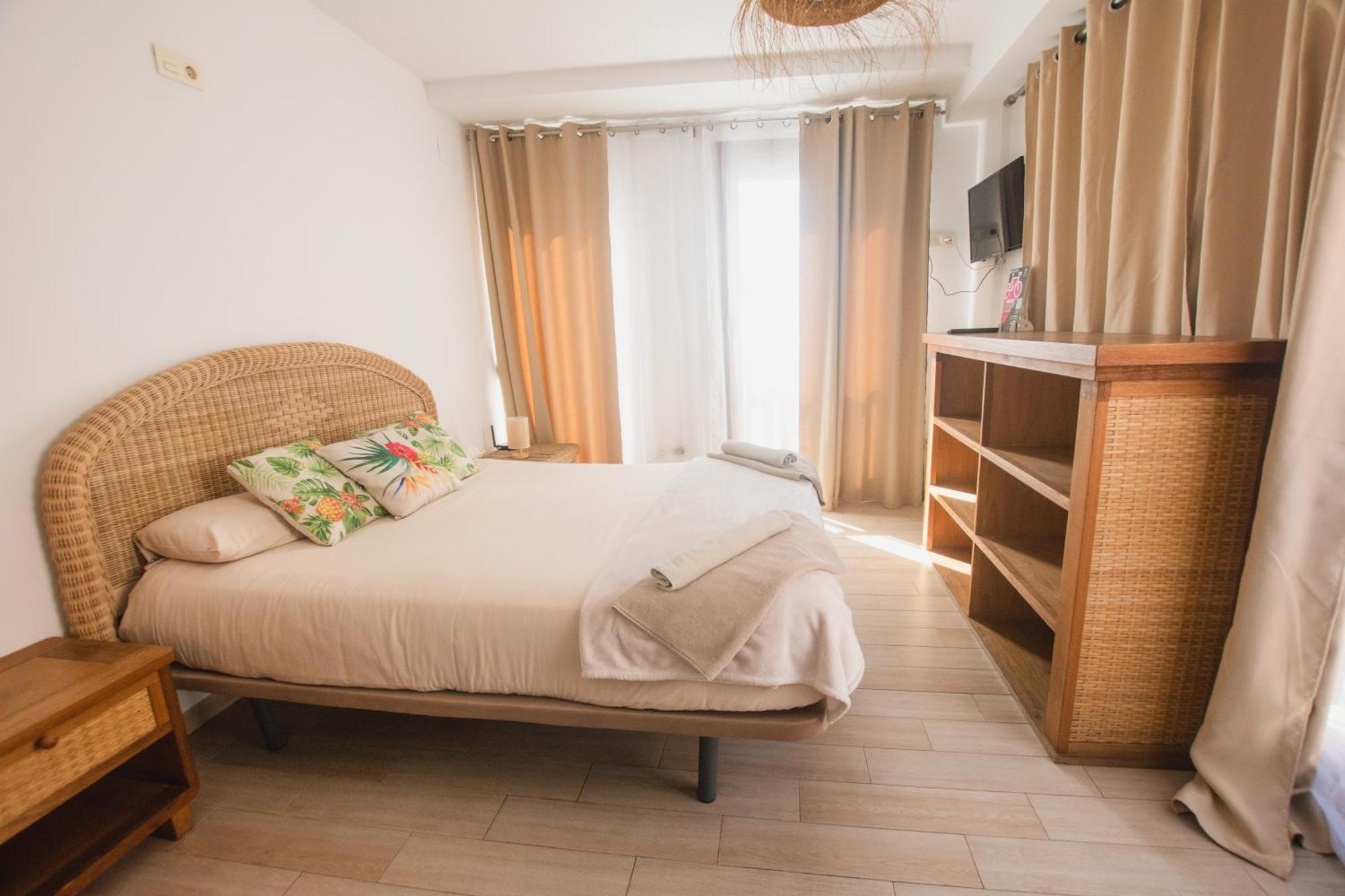 Banana Beach Patacona Rooms Alboraia Dış mekan fotoğraf